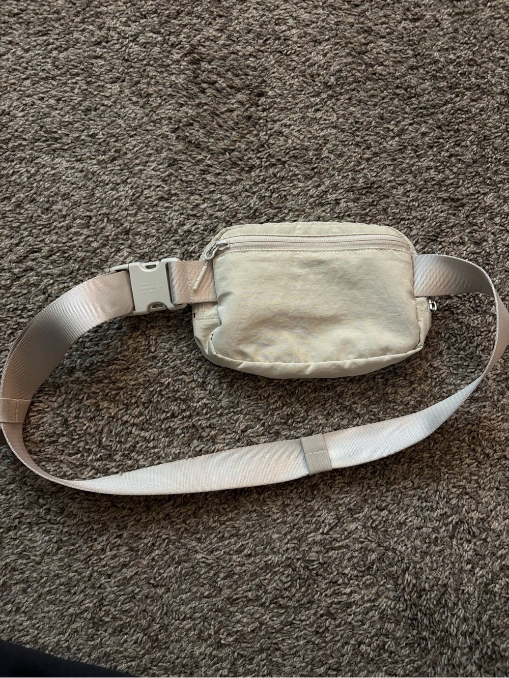 Lululemon Belt Bag - Picture 5 of 7